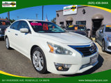 Used 2013 Nissan Altima 3.5 SL w/ Technology Pkg image 2