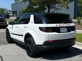 Used 2022 Land Rover Discovery Sport SE image 3