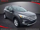 Used 2018 Ford Escape SE image 2