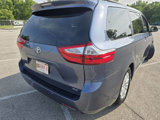 Used 2017 Toyota Sienna image 5