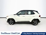 Used 2022 Hyundai Venue Limited image 4