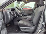 Used 2023 Nissan Rogue SV image 3