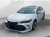 Used 2019 Toyota Avalon Limited image 3
