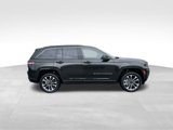 New 2025 Jeep Grand Cherokee Overland w/ Luxury Tech Group IV image 2
