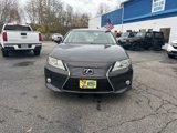 Used 2013 Lexus ES 300h image 2