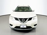 Used 2016 Nissan Rogue SV image 2