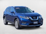 Used 2019 Nissan Rogue SV image 3