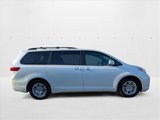 Used 2015 Toyota Sienna XLE Premium image 4