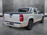 Used 2010 Chevrolet Avalanche LTZ image 5