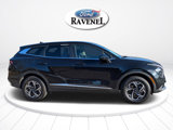 Used 2023 Kia Sportage LX image 2