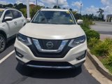 Used 2018 Nissan Rogue SL w/ Premium Package image 2