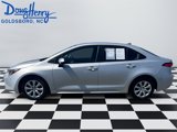 Used 2023 Toyota Corolla LE image 2
