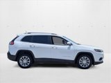 Used 2019 Jeep Cherokee Latitude w/ Popular Appearance Group image 4