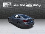 Used 2021 Volkswagen Jetta SE image 3