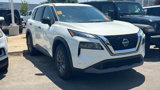 Used 2023 Nissan Rogue S image 3