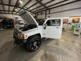 Used 2009 HUMMER H3T Luxury image 3