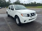 Used 2018 Nissan Frontier SV image 2