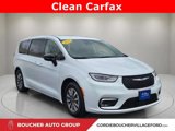 Used 2024 Chrysler Pacifica Limited image 2
