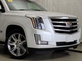 Used 2016 Cadillac Escalade Luxury image 2