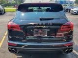 Used 2016 Porsche Cayenne S image 5
