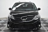 Used 2019 Toyota Sienna SE image 3