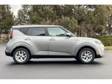 New 2025 Kia Soul LX w/ LX Technology Package image 3
