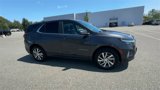 Used 2023 Chevrolet Equinox LT image 2