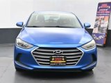 Used 2017 Hyundai Elantra SE image 3