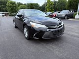 Used 2017 Toyota Camry LE image 5
