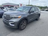 Used 2023 Ford Explorer XLT w/ Equipment Group 202A image 3
