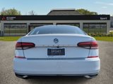 Used 2022 Volkswagen Passat 2.0T SE image 4