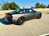 Used 2018 Dodge Charger SXT image 4