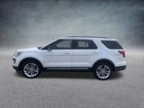 Used 2018 Ford Explorer XLT w/ Equipment Group 202A image 4
