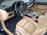 Certified 2019 Porsche Macan image 4