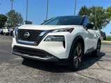 Used 2023 Nissan Rogue SL image 3