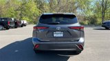 Certified 2024 Toyota Highlander XLE image 5