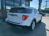 Used 2022 Ford Explorer Platinum image 4