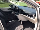 Used 2021 Chrysler Voyager LX image 2