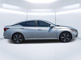 Used 2022 Nissan Altima 2.5 SV w/ SV Premium Package image 2