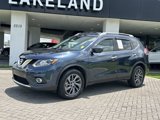 Used 2016 Nissan Rogue SL w/ SL Premium Package image 2