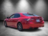 Used 2023 Toyota Camry SE image 4