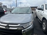 Used 2017 Mitsubishi Outlander SEL image 2