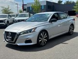 Used 2022 Nissan Altima 2.5 SR image 2