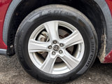 Used 2020 Toyota Highlander LE image 2