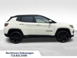 Used 2019 Jeep Compass Altitude image 2