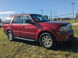 Used 2005 Lincoln Navigator Ultimate image 2