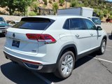 Used 2021 Volkswagen Atlas Cross Sport SE w/ Panoramic Sunroof Package image 3