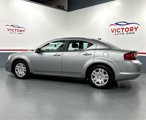 Used 2013 Dodge Avenger SE image 4