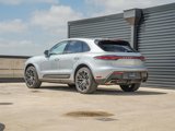 Certified 2024 Porsche Macan image 3