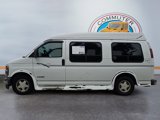 Used 2000 Chevrolet Express 1500 image 2